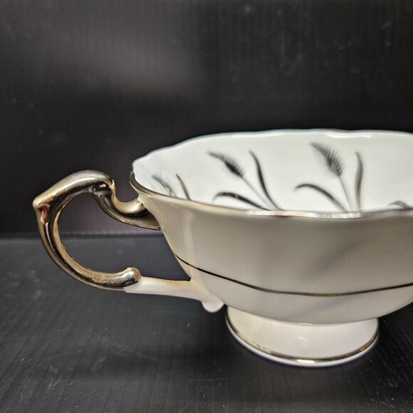 Paragon England Fine Bone China Teacup and Saucer Set Silver Wheat Design MCM - Picture 6 of 6